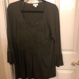 J. Jill Embroidered and smocked top. XL